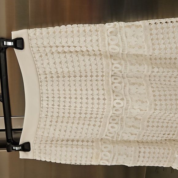 💕DIANE VON FURSTENBERG DVF💕 Tiana Lace Floral Skirt ~ White 2 NWT - Picture 13 of 16